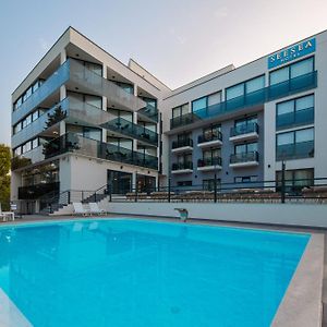 Seesea Hotel